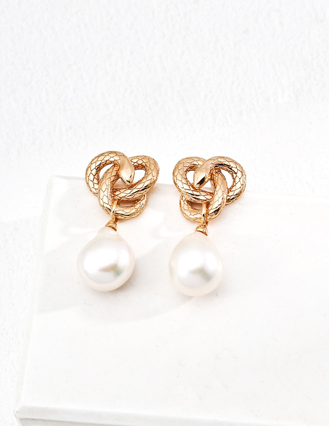 Serpent's Jewel - Earring