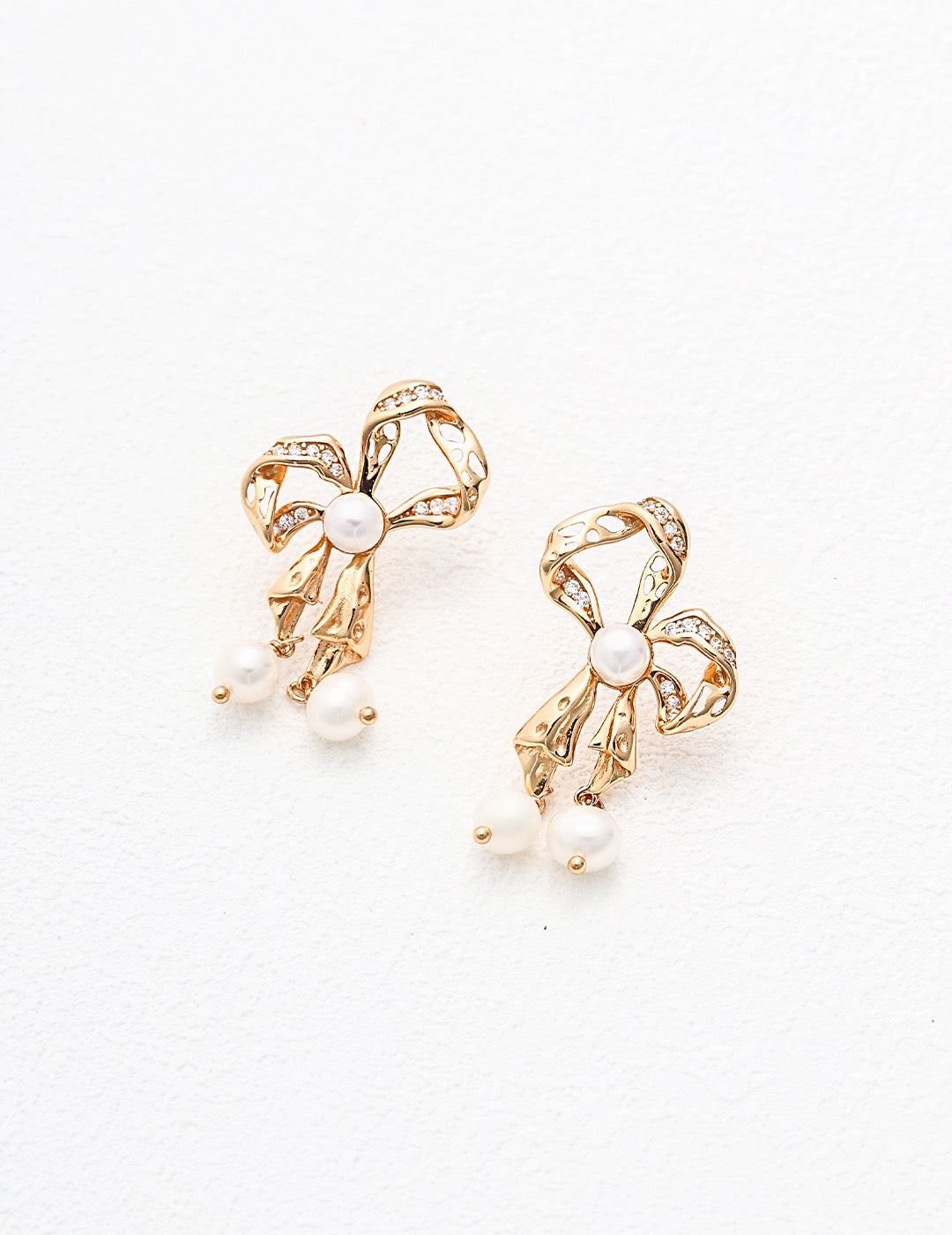 Bow tie Earrings
