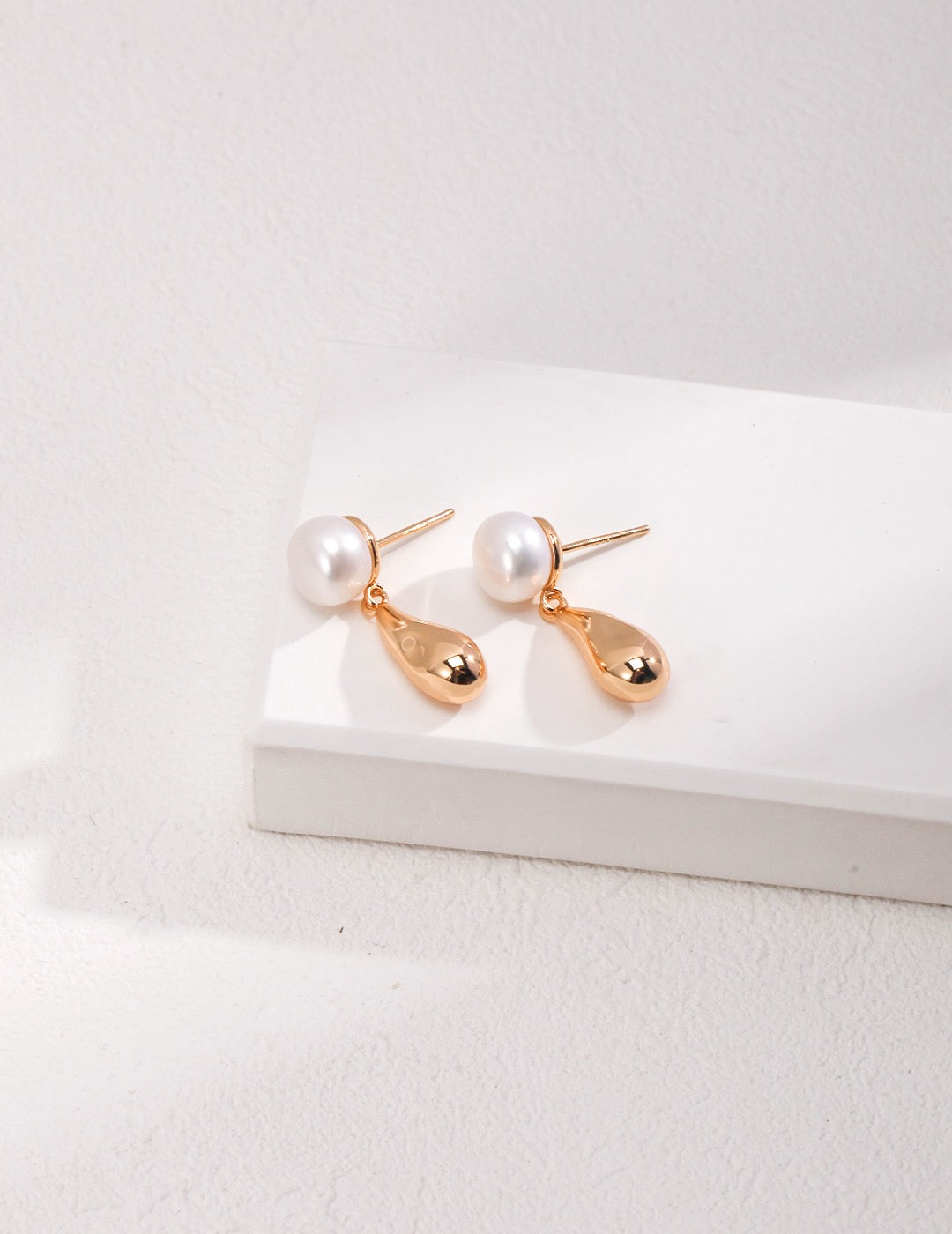 Lustre Drop Earrings
