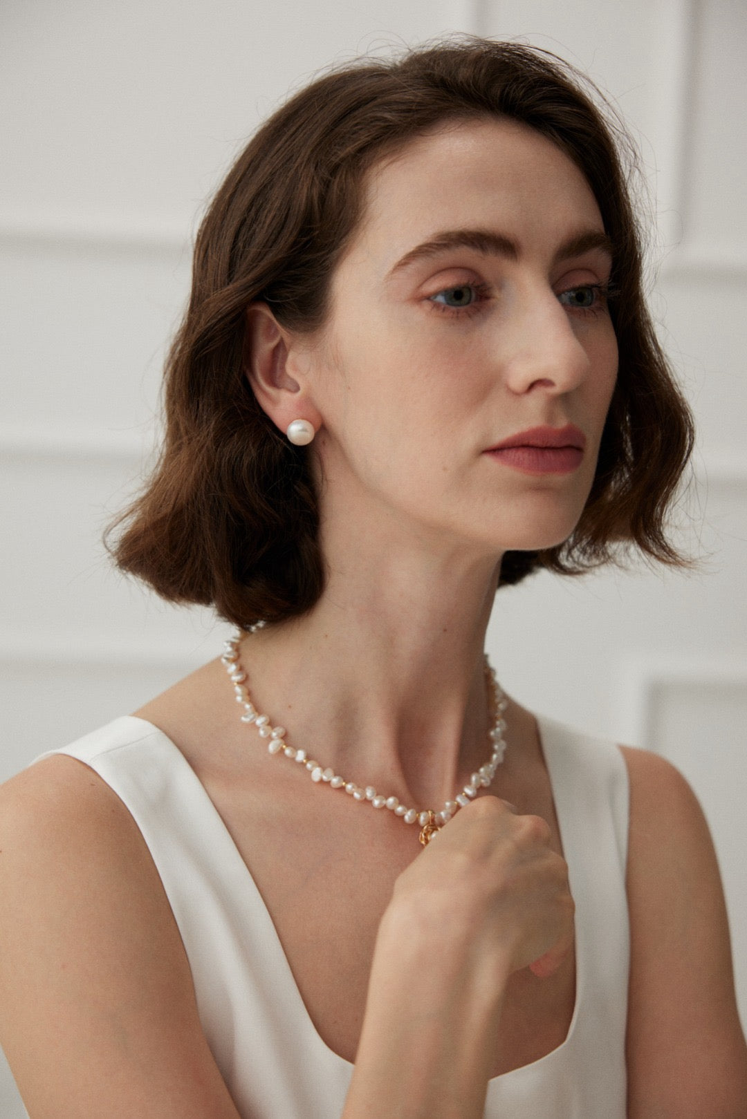 Single Pearl Pair Earrings