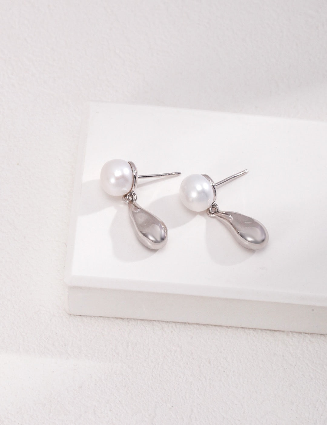 Lustre Drop Earrings