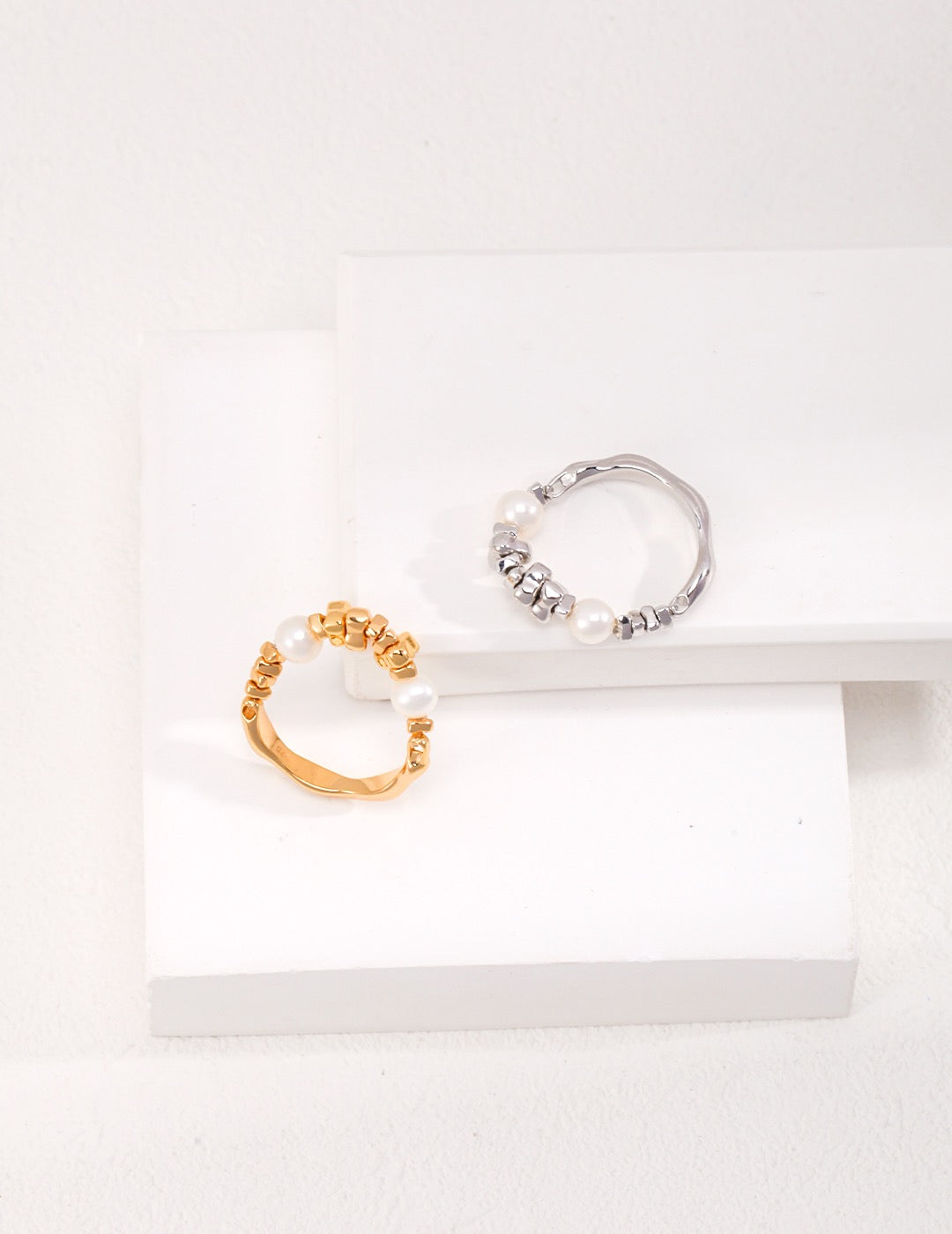 Celeste Loop Ring