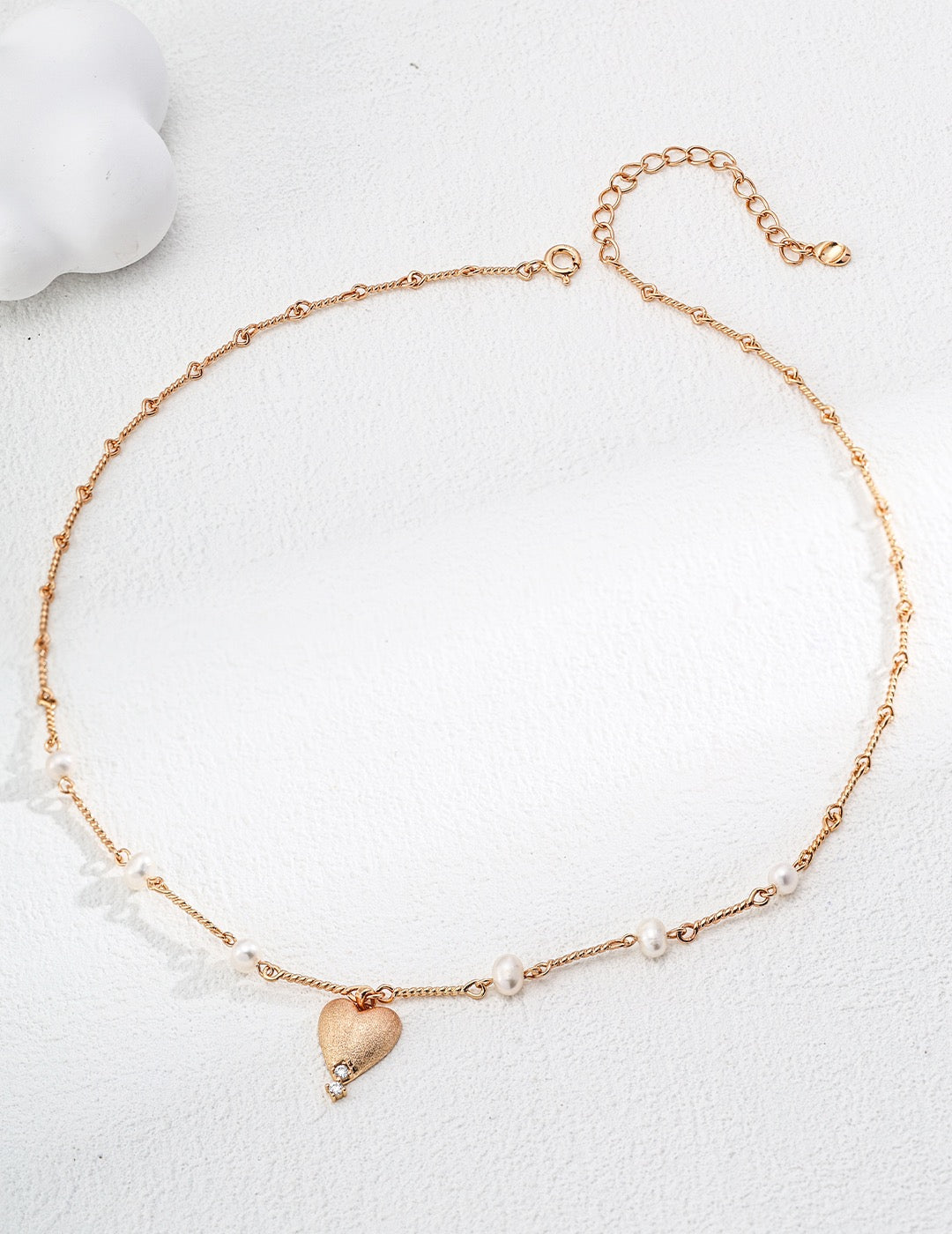 Amoura Pearl Necklace