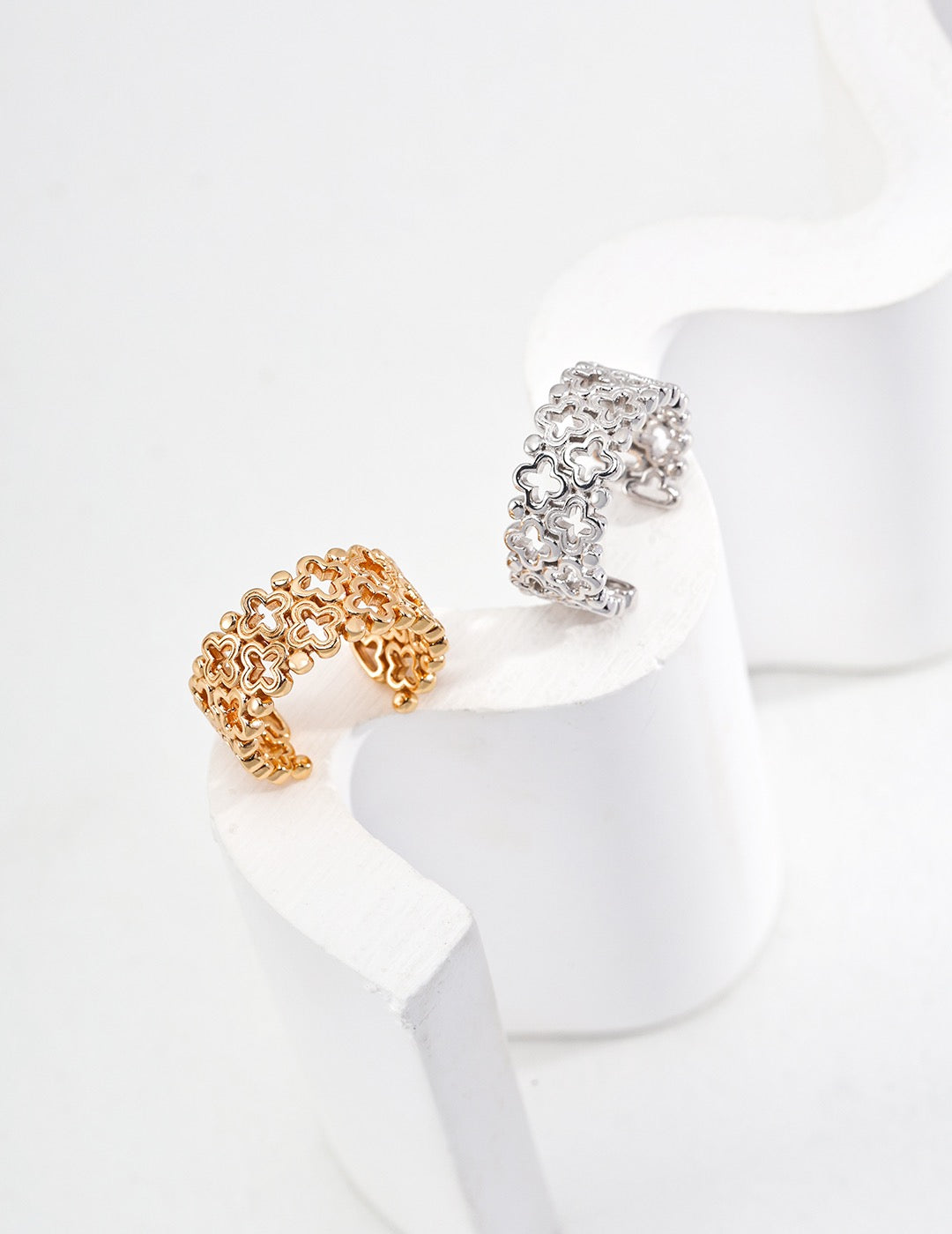 Fleurlace Ring