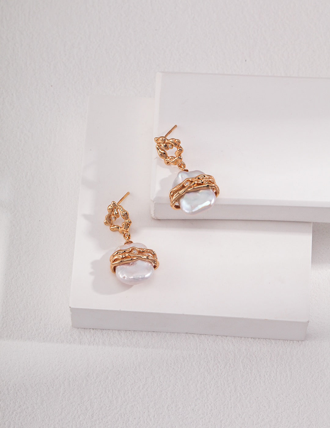 Veil of Pearl Earrings