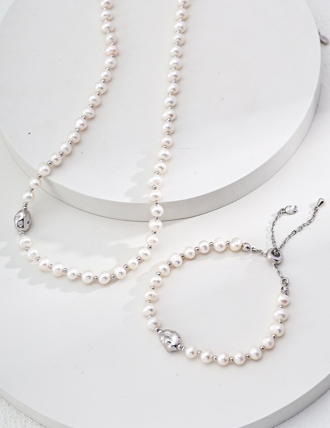 Moonlit Serenity - Necklace