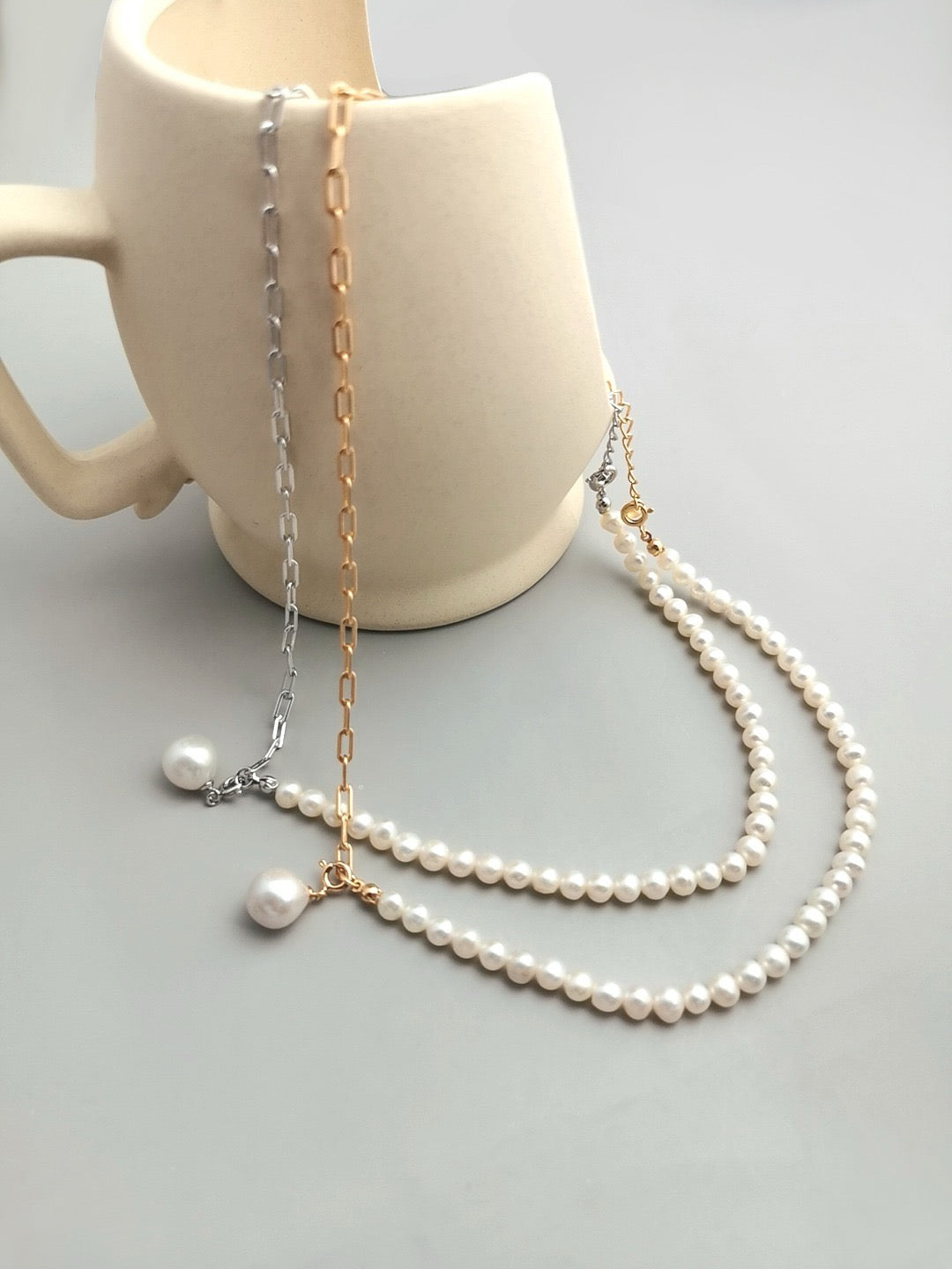 Lustrous Link Necklace