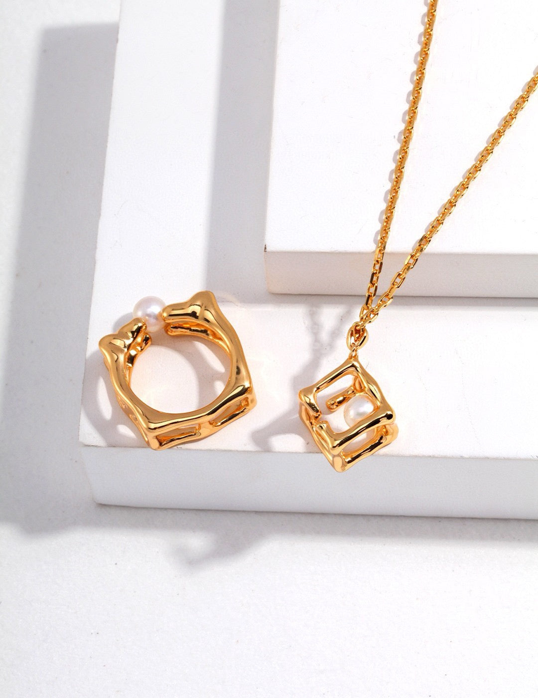 Pearl in the Molten Cube - Necklace