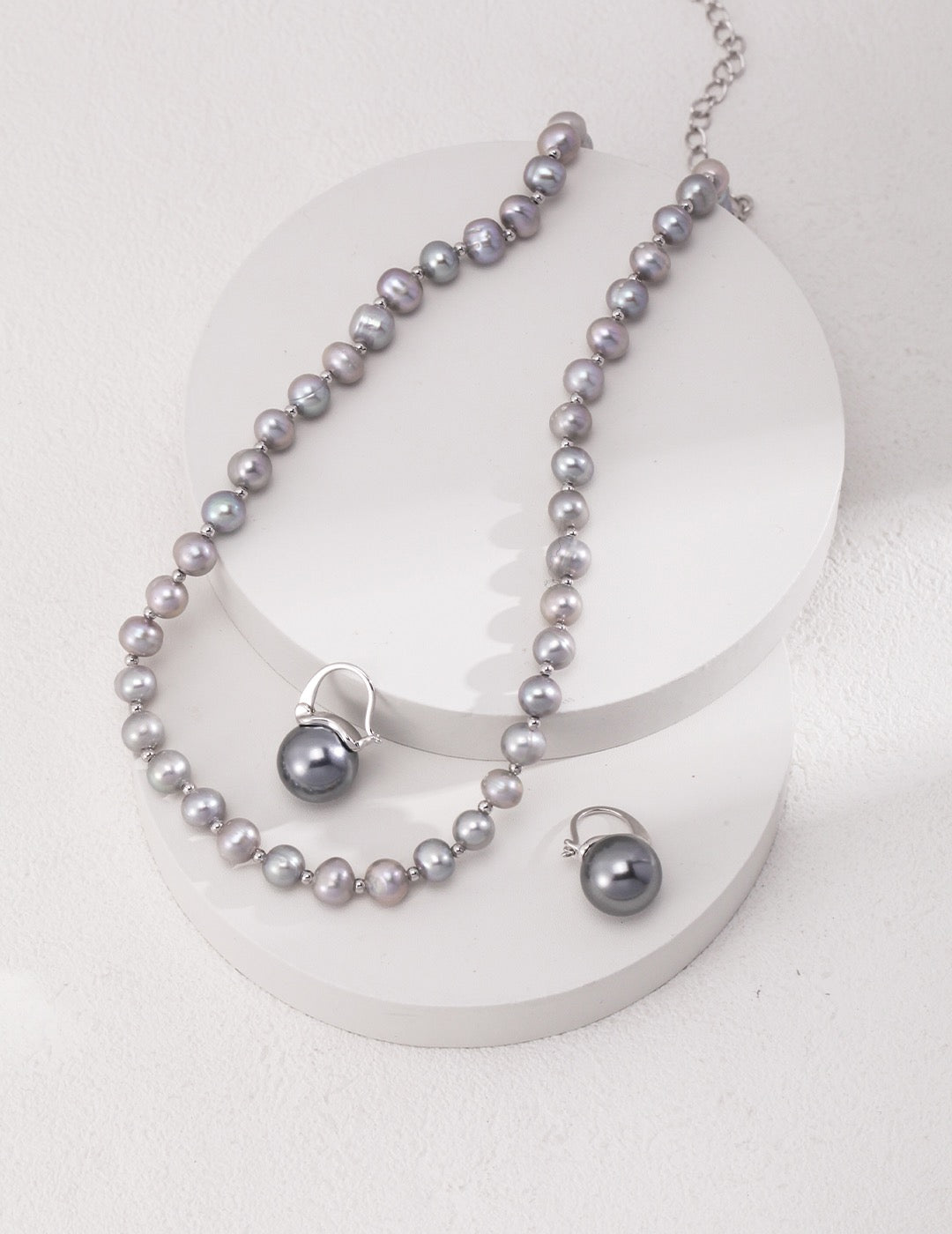 Mystic Grey - Necklace