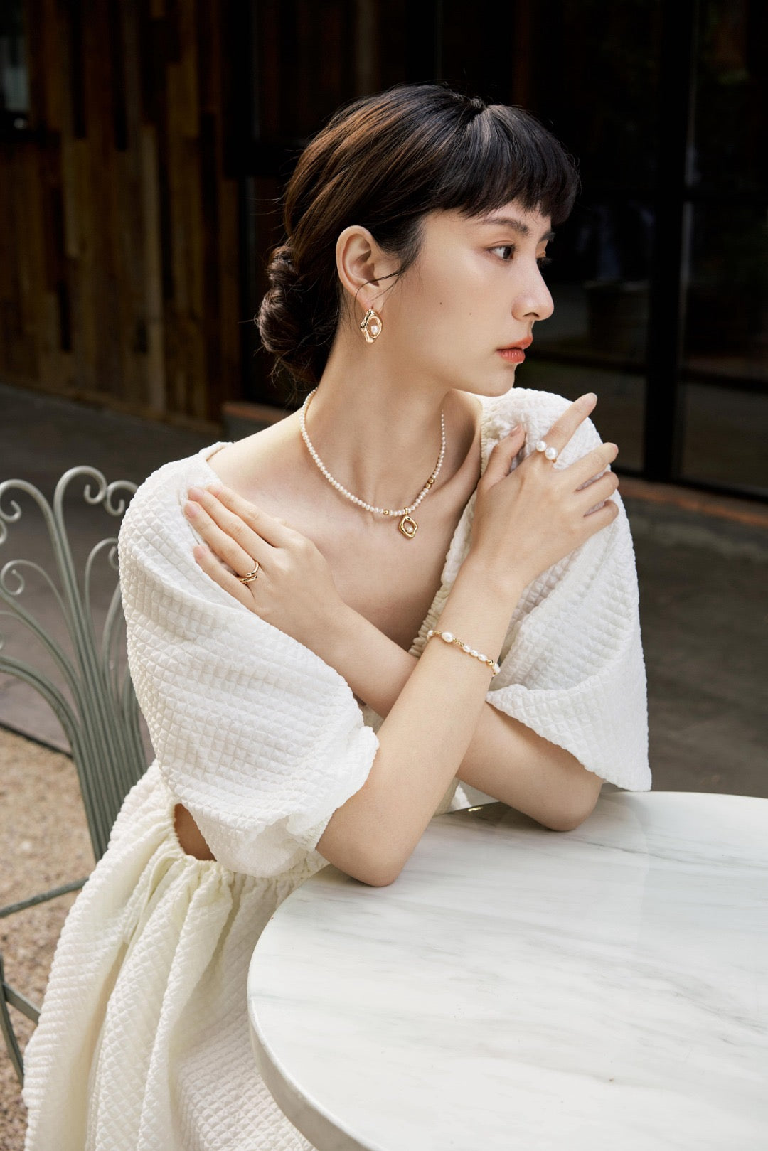 Vela Necklace