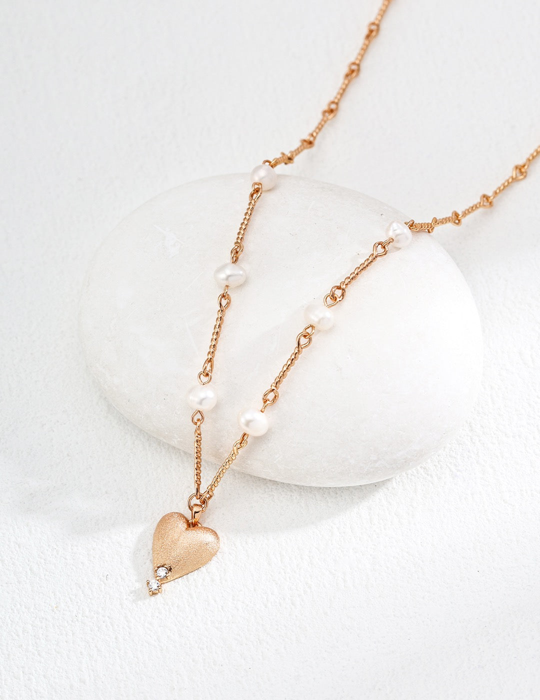 Amoura Pearl Necklace