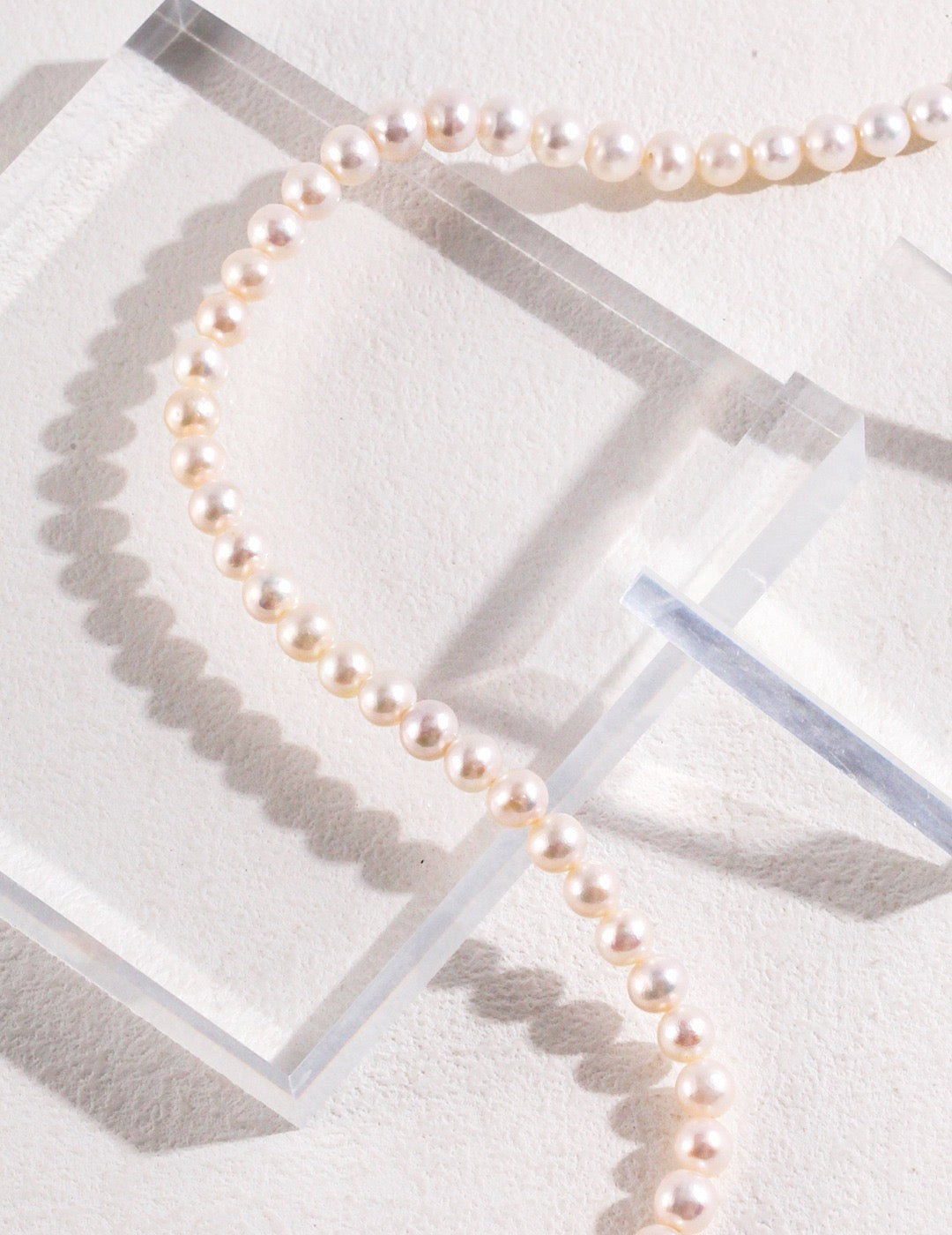 Classic Pearl necklace