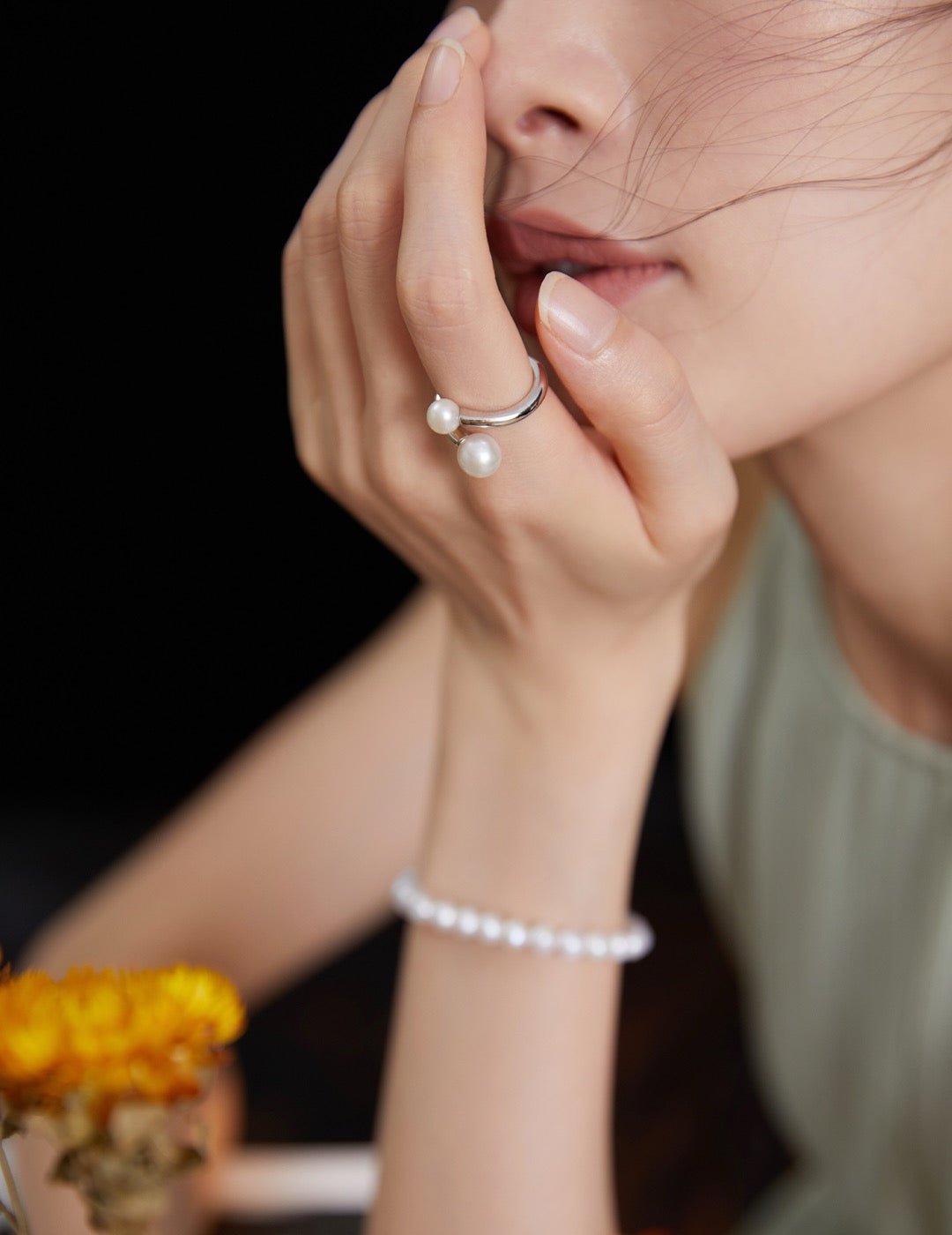 Dou Glow Ring