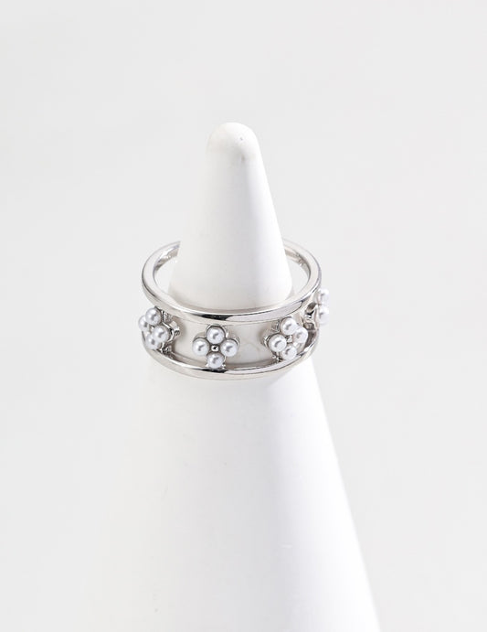 Pearl Blossom Ring