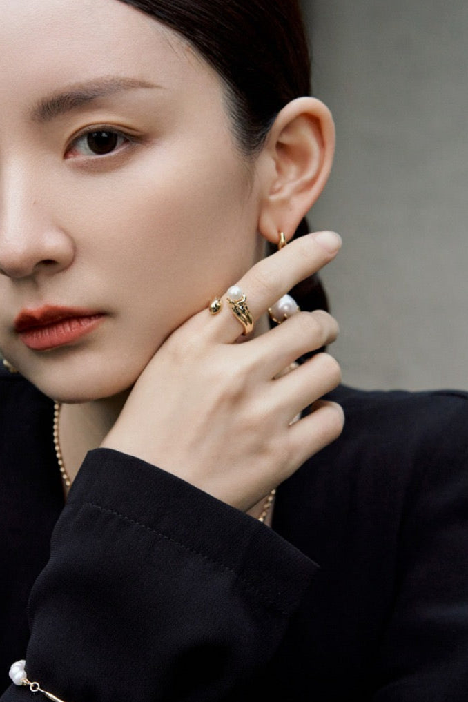 Pearl Wave Ring